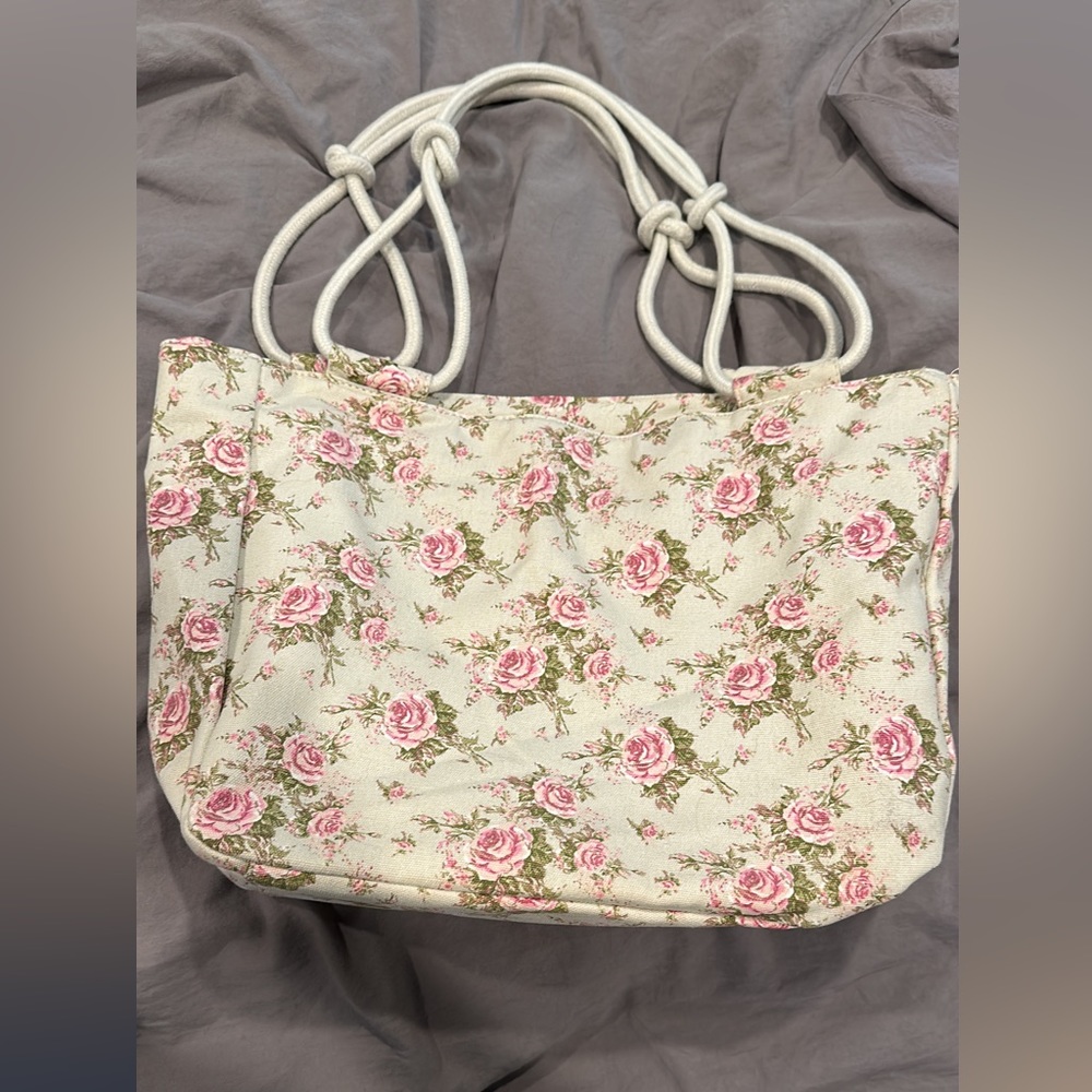 Never used women’s hand bag
